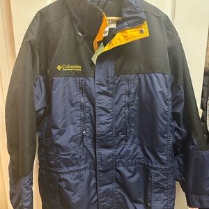 Columbia Men's Black and Blue Jacket size L / NWT 733